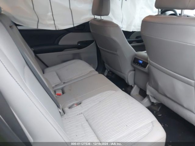 5TDZZRFH0KS293817 Toyota Highlander Le Plus