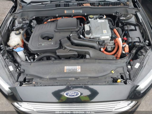 3FA6P0SU2GR229947 Ford Fusion Energi Titanium