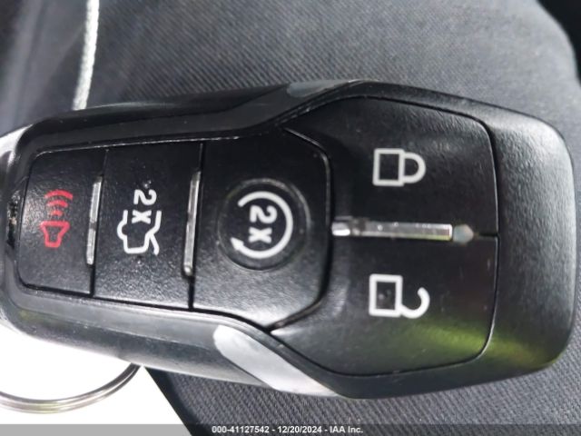 3FA6P0SU2GR229947 Ford Fusion Energi Titanium