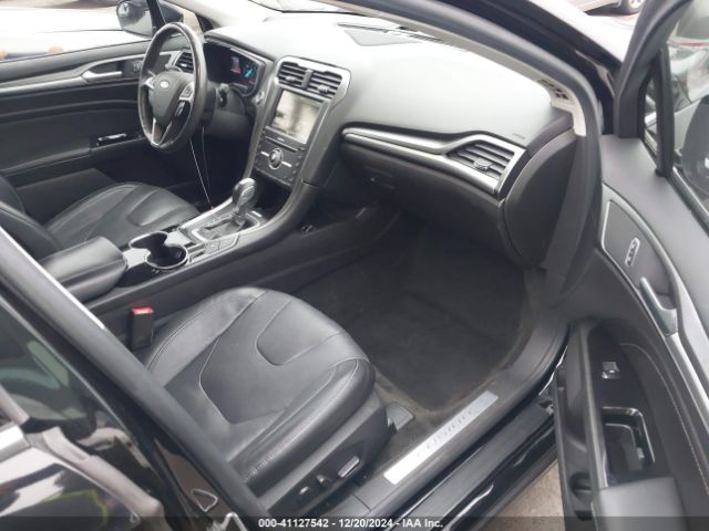 3FA6P0SU2GR229947 Ford Fusion Energi Titanium