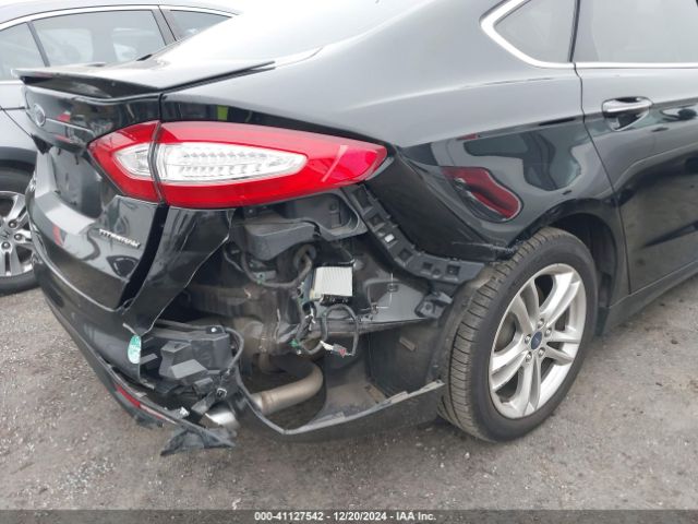 3FA6P0SU2GR229947 Ford Fusion Energi Titanium