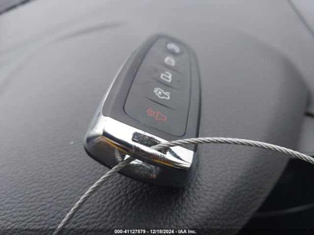1FMCU0JX2GUB46007 Ford Escape Titanium