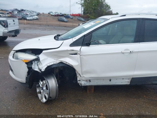 1FMCU0JX2GUB46007 Ford Escape Titanium