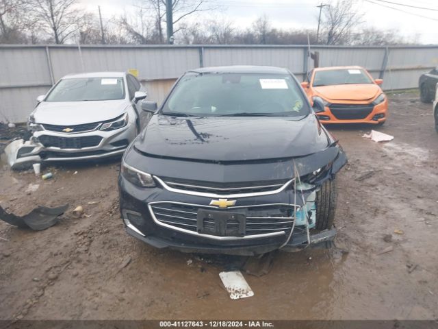 1G1ZD5ST2JF131860 Chevrolet MALIBU LT