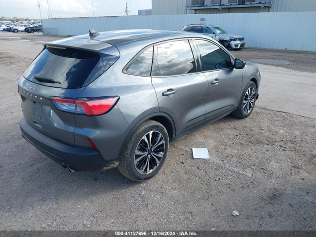 Ford ESCAPE SE 2022 1FMCU0G60NUB61956 Image 4