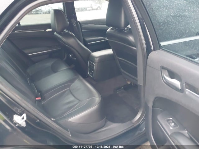 Chrysler 300C 2016 2C3CCAEG0GH342347 Image 8