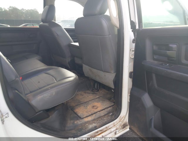 3C6TR4CT8HG623994 RAM 2500 Tradesman  4x2 6'4 Box