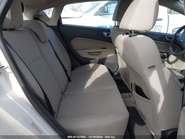 3FADP4EJ4FM224745 Ford FIESTA SE