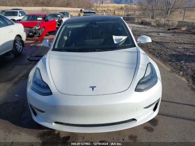 5YJ3E1EA9KF483711 Tesla MODEL 3