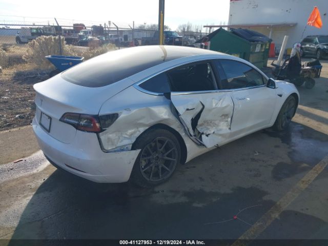 5YJ3E1EA9KF483711 Tesla MODEL 3