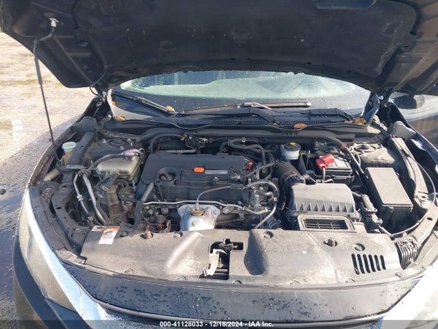 Honda Civic Lx 2018 2HGFC2F51JH582009 Image 10