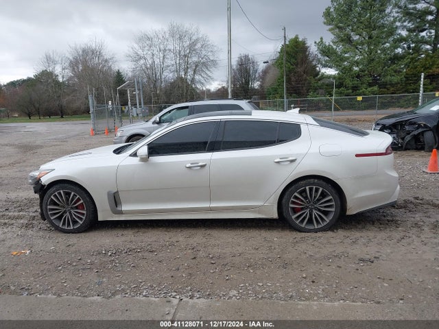 KIA Stinger Premium 2018 KNAE25LA2J6035359 Image 14