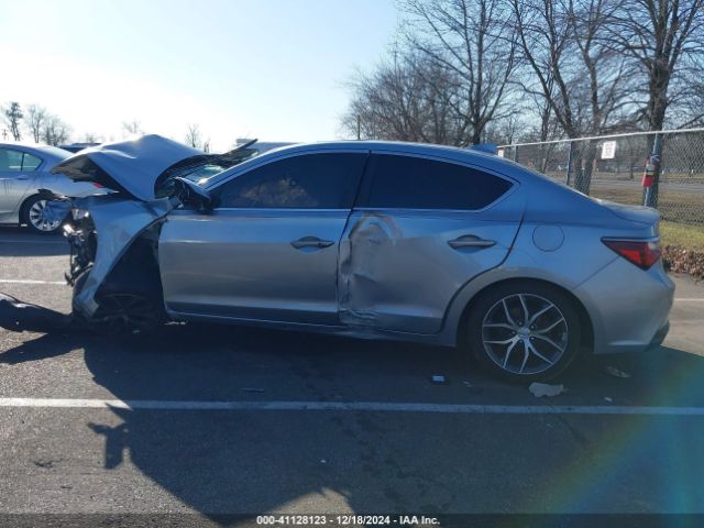 19UDE2F76MA001481 Acura Ilx Premium Package/technology Package