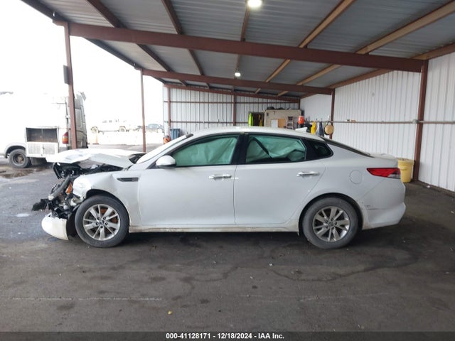 KIA Optima Lx 2016 KNAGT4L35G5105419 Image 14