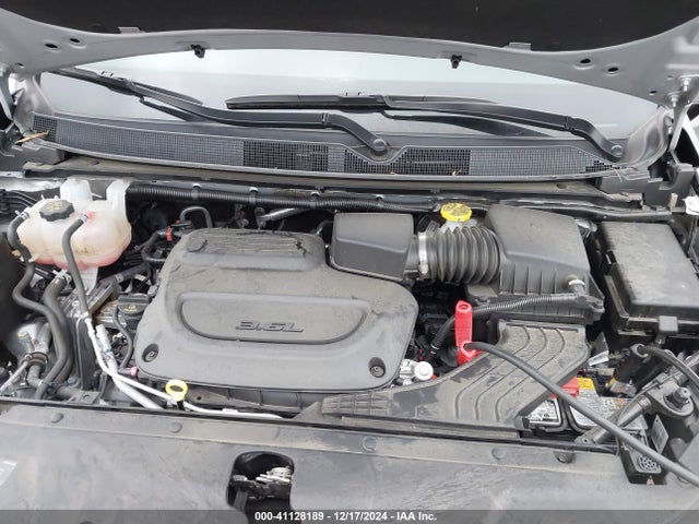 Chrysler Pacifica Touring L 2024 2C4RC1BG1RR133092 Image 10