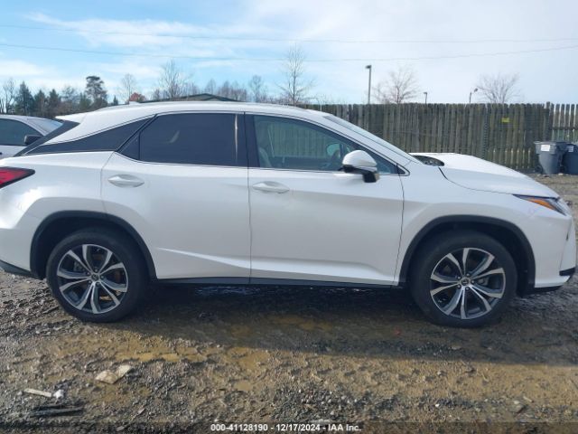 2T2BZMCA8KC202468 Lexus RX 350