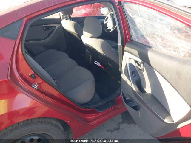 5NPDH4AE1GH668687 Hyundai ELANTRA SE