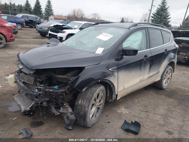 1FMCU9GD7JUA90543 Ford ESCAPE SE