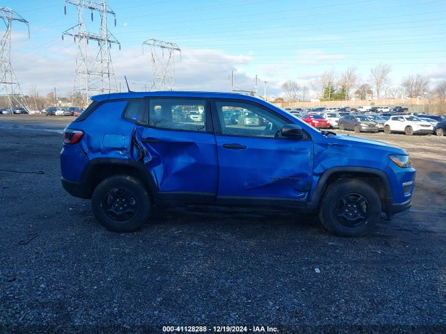 3C4NJDAB9KT846997 Jeep Compass Sport 4x4