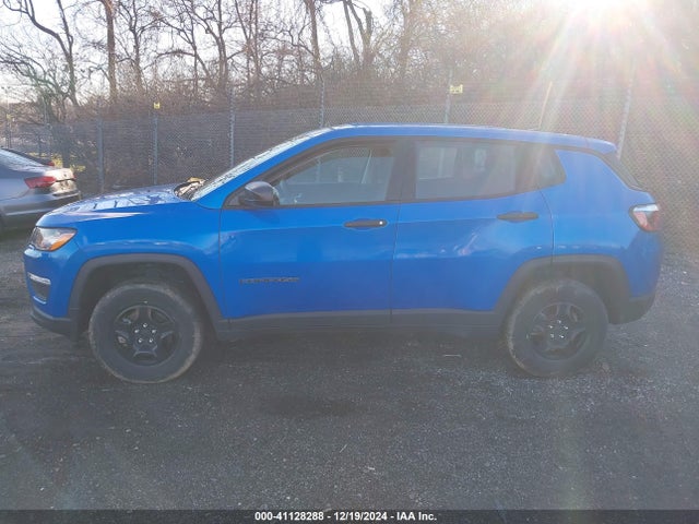 3C4NJDAB9KT846997 Jeep Compass Sport 4x4