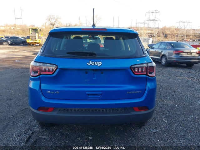 3C4NJDAB9KT846997 Jeep Compass Sport 4x4