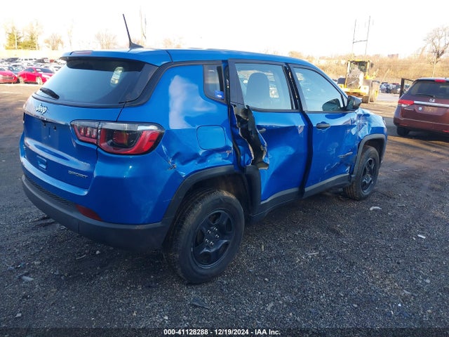 3C4NJDAB9KT846997 Jeep Compass Sport 4x4