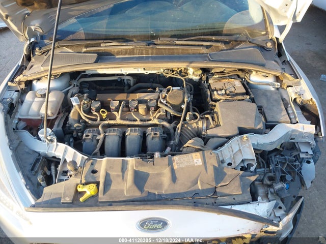 Ford FOCUS SE 2015 1FADP3F20FL206827 Image 10