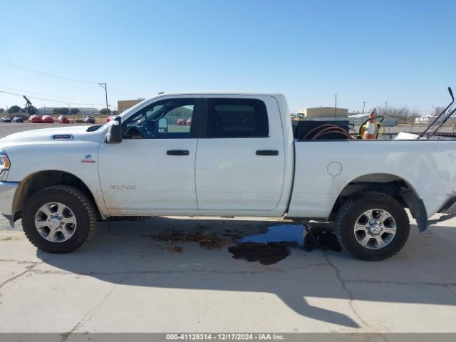3C6UR5DL0RG113827 RAM 2500 Big Horn  4x4 6'4 Box