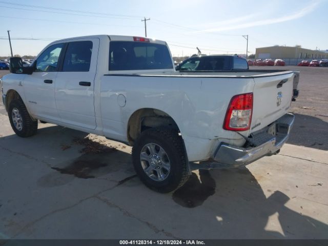 3C6UR5DL0RG113827 RAM 2500 Big Horn  4x4 6'4 Box