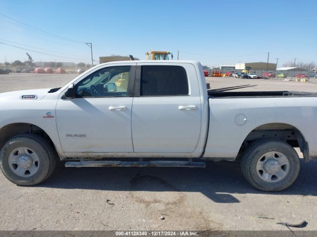 3C6UR5DL2MG579266 RAM 2500 Big Horn  4x4 6'4 Box