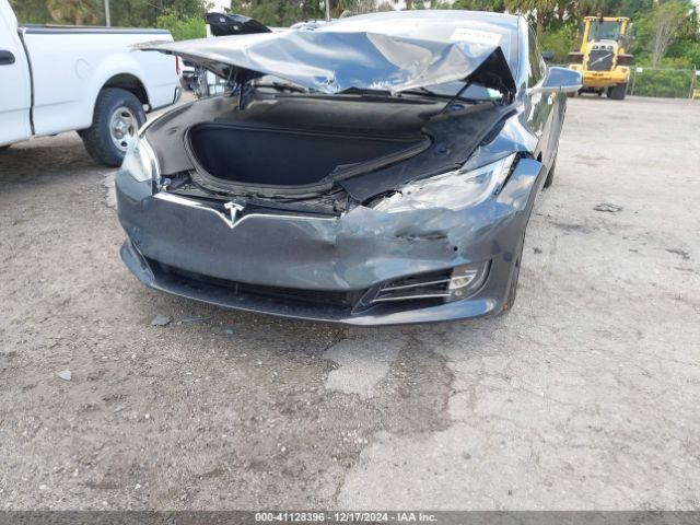 5YJSA1E22HF217035 Tesla Model S 100d/60d/75d/90d/p100d