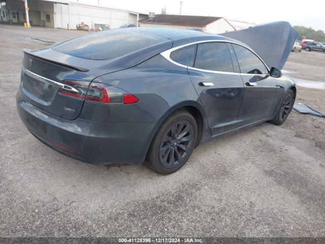 5YJSA1E22HF217035 Tesla Model S 100d/60d/75d/90d/p100d