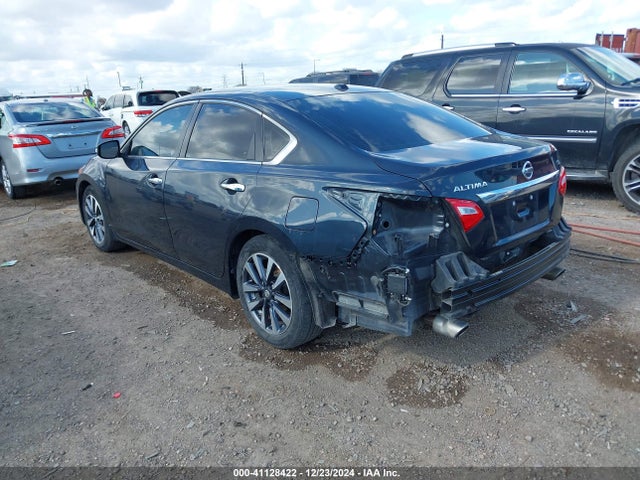 1N4AL3AP7HC188394 Nissan Altima 2.5 Sl