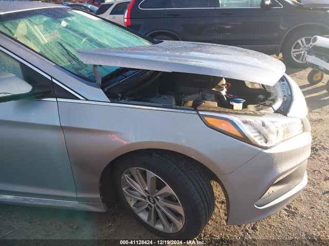 Hyundai Sonata Sport 2016 5NPE34AF5GH391358 Image 17