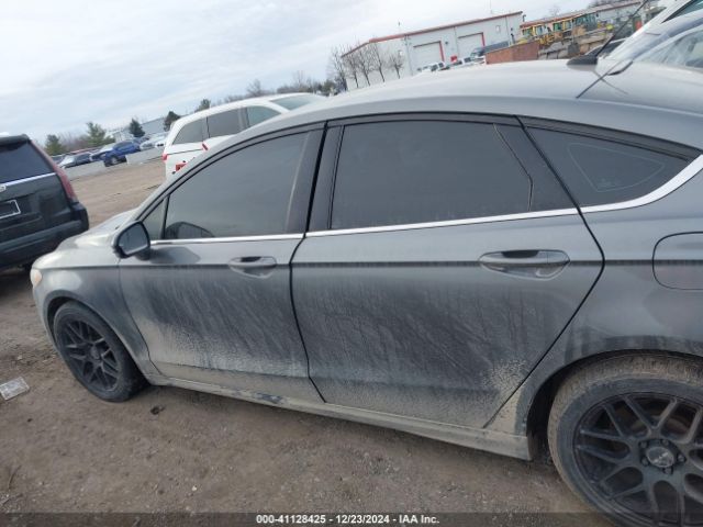 3FA6P0HD4ER364562 Ford FUSION SE