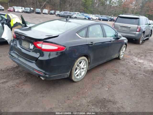 3FA6P0H7XER338588 Ford FUSION SE