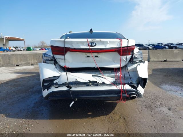 3KPF24ADXME286403 KIA Forte Lxs
