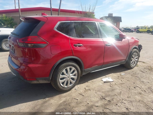 Nissan ROGUE S 2017 5N1AT2MN6HC739487 Image 4