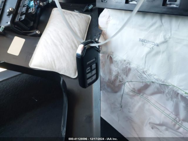 1HGCV2F9XJA020916 Honda Accord Touring 2.0t