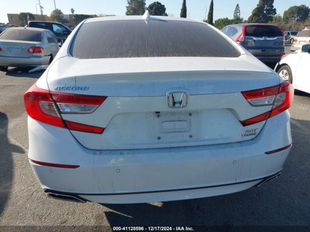 1HGCV2F9XJA020916 Honda Accord Touring 2.0t