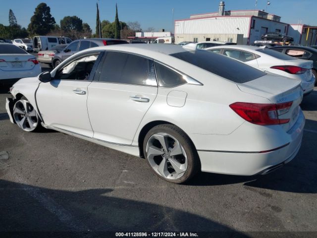 1HGCV2F9XJA020916 Honda Accord Touring 2.0t
