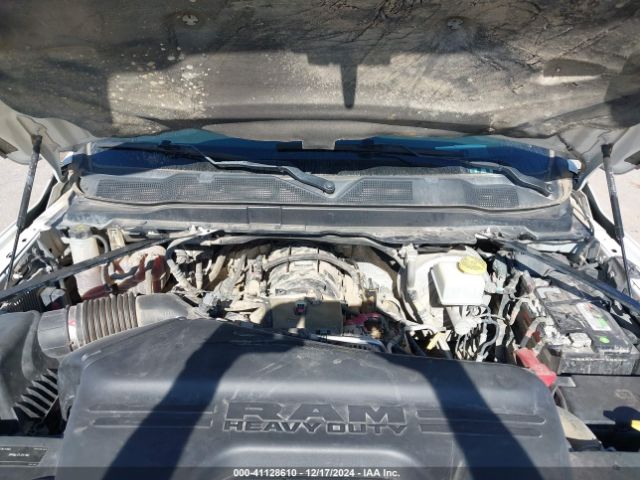 3C6UR5HJ3KG590475 RAM 2500 Tradesman  4x4 8' Box