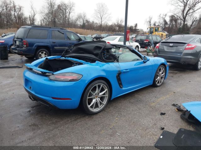 2022 PORSCHE 718 BOXSTER WP0CA2A80NS205517 Photo 3
