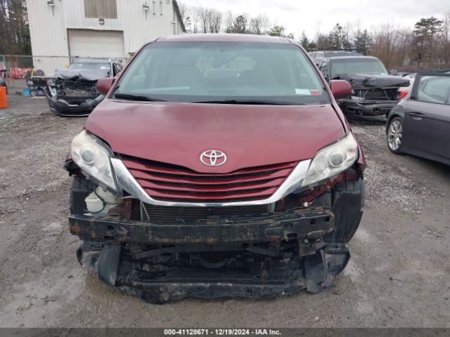 5TDKK3DC5FS622916 Toyota Sienna Le 8 Passenger