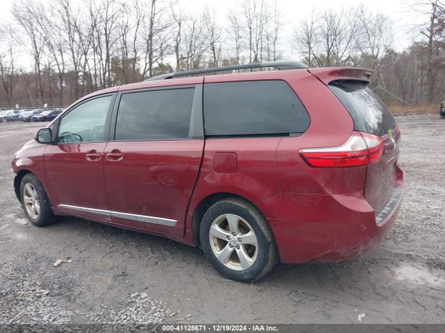 5TDKK3DC5FS622916 Toyota Sienna Le 8 Passenger