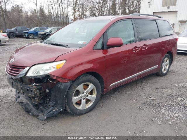 5TDKK3DC5FS622916 Toyota Sienna Le 8 Passenger