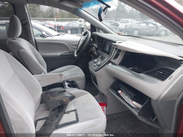 5TDKK3DC5FS622916 Toyota Sienna Le 8 Passenger