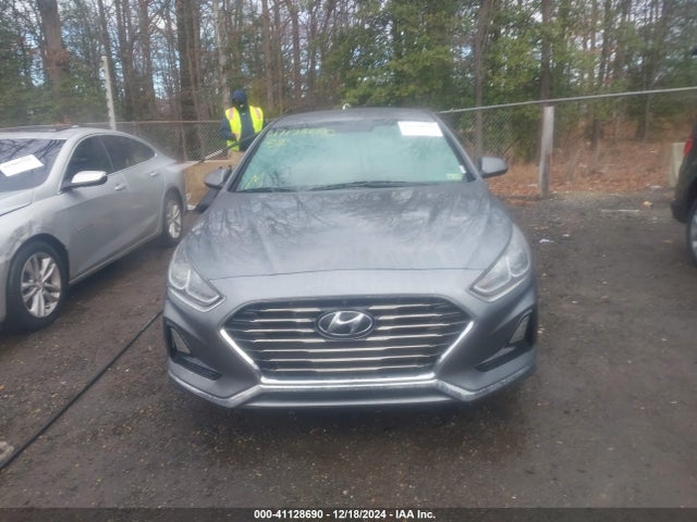 Hyundai SONATA SE 2019 5NPE24AF7KH775203 Image 12