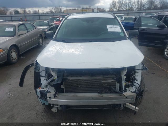 2T3H1RFV9LC039128 Toyota RAV4 LE