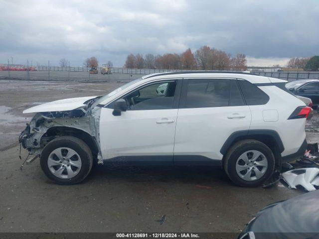 2T3H1RFV9LC039128 Toyota RAV4 LE